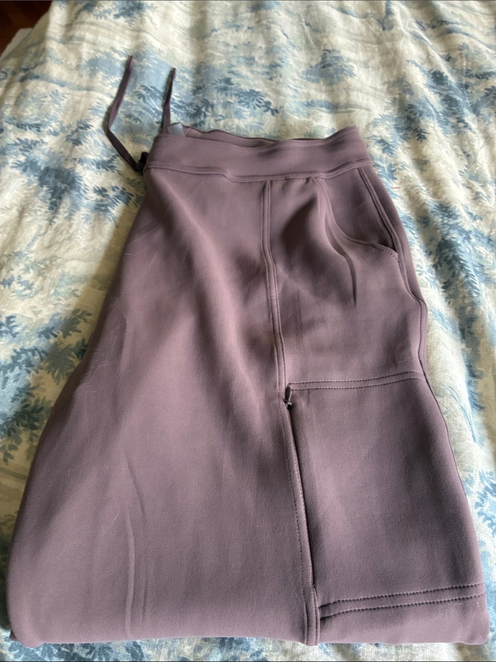 32 Degrees Brown/Mauve Joggers with Zippered Side pockets